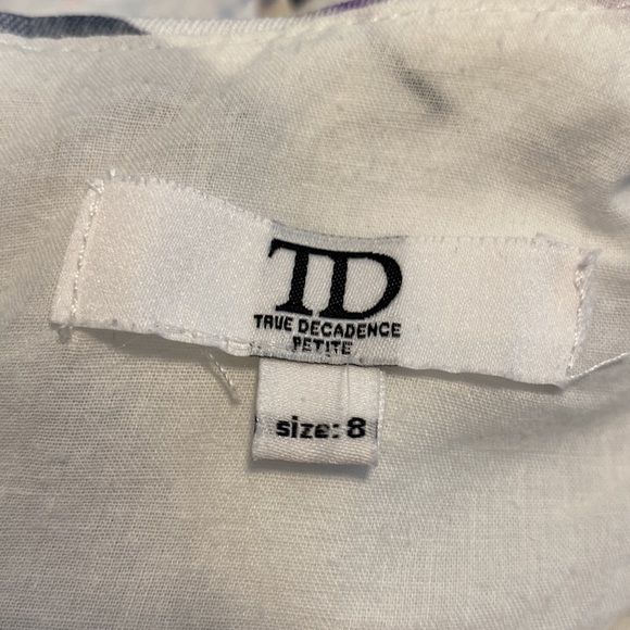 True Decadence Petite floral dress - Picture 5 of 5